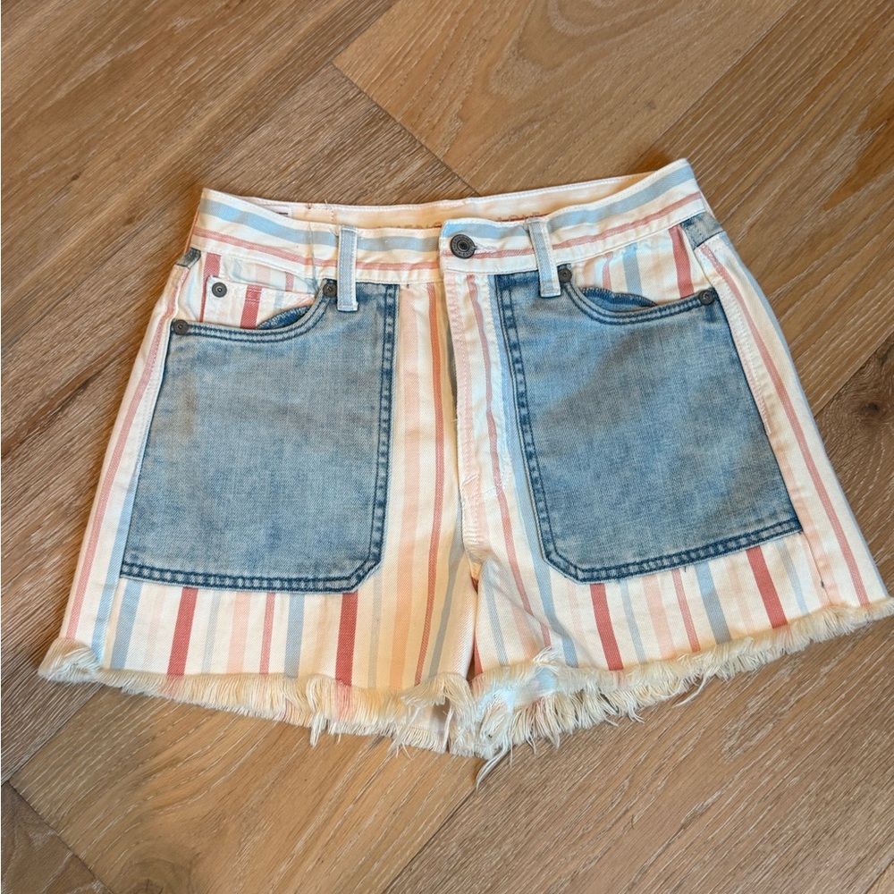 American Eagle Outfitters Striped Jean Shorts with Denim Pockets
